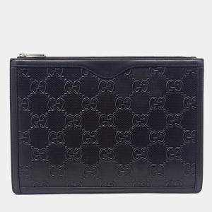 مملوكة مسبقًا حقيبة كلتش غوتشي جلد أسود مزخرفة GG