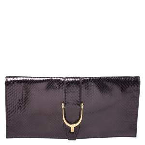 مملوكة مسبقًا Gucci Metallic Python Leather Stirrup Clutch