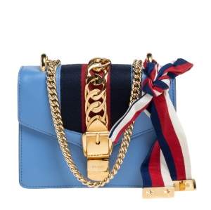 مملوكة مسبقًا Gucci Blue Leather Mini Web Chain Sylvie Shoulder Bag