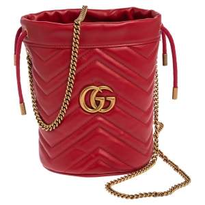 Pre Owned Gucci Red Matelassé Leather Mini GG Marmont Bucket Bag      