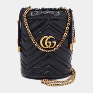 مملوكة مسبقًا Gucci Black Matelassé Leather Mini GG Marmont Bucket Bag      