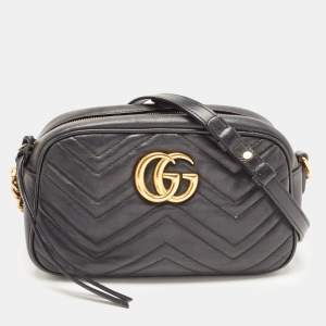 Pre Owned Gucci Black Matelassé Leather Small GG Marmont Camera Bag