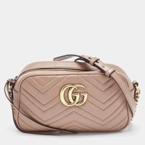 مملوكة مسبقًا حقيبة كاميرا كروس غوتشي جي جي مارمونت جلد بيج ماتيلاس صغيرة