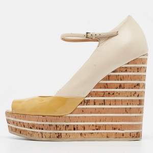 Gucci Beige/Yellow Patent And Leather Cork Wedge Pumps Size 39