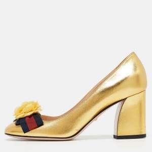 Gucci Gold Leather Web Bow Flower Applique Pumps Size 38