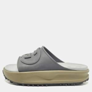 Gucci Grey Rubber GG Flat Sandals Size 39