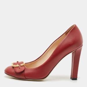 Gucci Red Leather GG Buckle Pumps Size 38.5