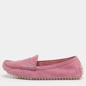 مملوكة مسبقًا Gucci Pink Leather and Suede Microguccissima Loafers Size 38.5