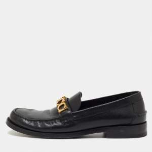 Pre Owned Gucci Black Leather Cara Logo Embellished Slip On Loafers Size 41