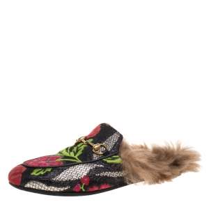 مملوكة مسبقًا Gucci Black Floral Brocade Fabric And Fur Horsebit Princetown Mules Size 37