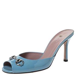 مملوكة مسبقًا Gucci Blue Patent Leather Horsebit Open Toe Sandals Size 36.5