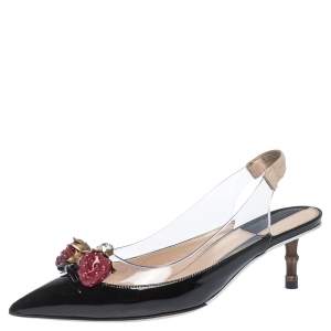 مملوكة مسبقًا Gucci Black Patent Leather And PVC Eleonor Strawberry Charm Slingback Sandals Size 37.5