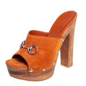 مملوكة مسبقًا Gucci Brown Suede Morena Horsebit Mule Sandals Size 36