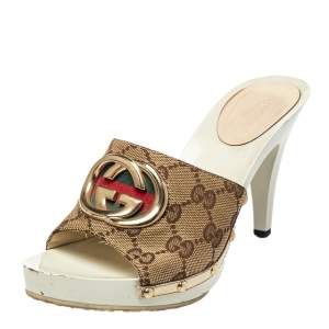 مملوكة مسبقًا Gucci Beige GG Canvas Clog Sandals Size 36