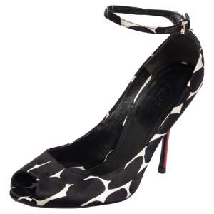 Pre Owned Gucci Black/White Satin Ankle Strap Peep Toe  Pumps Size 37.5