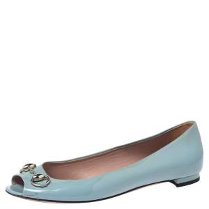 حذاء باليرينا فلات غوتشي جلد لامع أزرق مزين هورسبيت مقدمة مفتوحة مقاس 38.5
