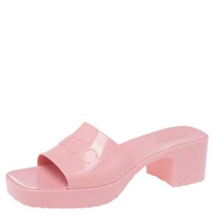 Pre Owned Gucci Pink Rubber Platform Slide Sandals Size 38