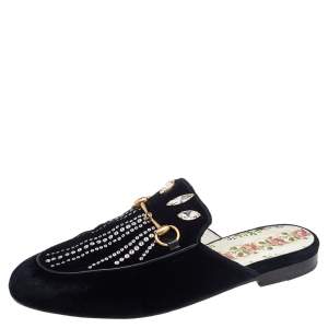 مملوكة مسبقًا Gucci Black Velvet Princetown Horsebit Crystal Embellished Mules Size 38 