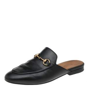 مملوكة مسبقًا Gucci Black Leather Princetown Horsebit Mules Size 36