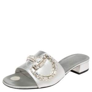 Pre Owned صندل سلايد غوتشي هورسبيت كريستال ماكسيم جلد فضي مقاس 40