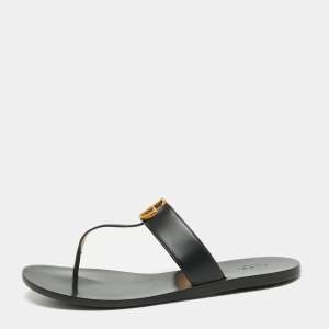 مملوكة مسبقًا Gucci Black Leather Double G Flat T-Strap Sandals Size 40