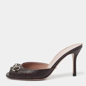 مملوكة مسبقًا Gucci Dark Brown Guccissima Leather Horsebit Peep Toe Mules Size 38