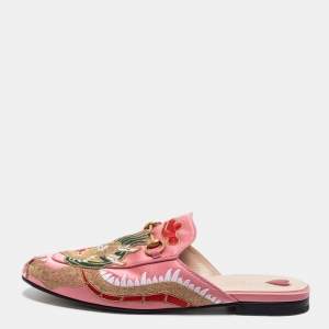مملوكة مسبقًا Gucci Pink Satin Dragon Embroidery Princetown Flat Mules Sie 39.5