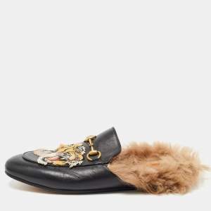 مملوكة مسبقًا Gucci Black Tiger Embroidered Leather and Fur Princetown Flat Mules Size 38.5