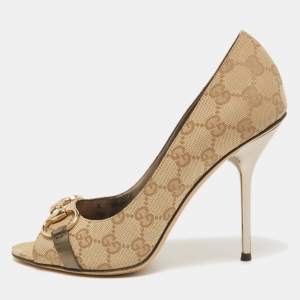 Gucci Beige Canvas and Leather GG Bamboo Horsebit Pumps Size 39