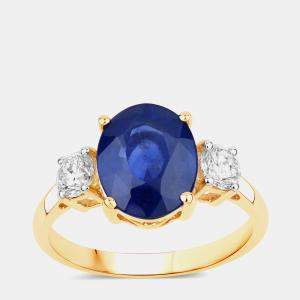 مملوكة مسبقًا 3.64 cts Ceylon Blue Sapphire and Diamond 18K Yellow Gold 3 Stone Ring US Size 7
