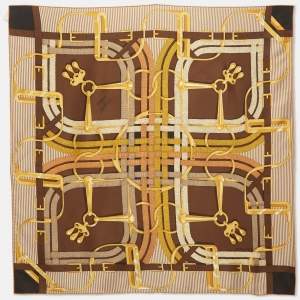مملوكة مسبقًا Hermès Brown Mors a Jouets Silk Scarf 70