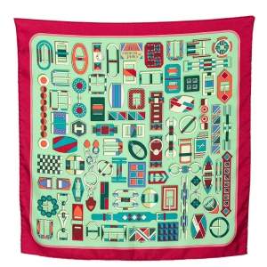 Pre Owned Hermes Green Carré en Boucles Silk Twill Scarf 