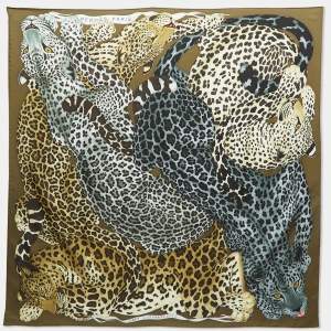مملوكة مسبقًا Hermès Khaki Green Print Silk Lazy Leopardesses Square Scarf