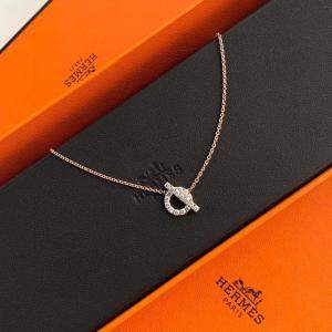 HermÃ¨s Small "Q" Necklace 18K Rose Gold with Diamonds