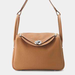 Hermes Gold Taurillon Clemence Lindy 26 Shoulder Bag