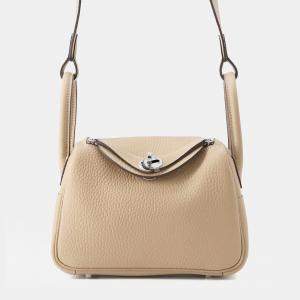 مملوكة مسبقًا Hermes Lindy Verso Trench/Etoupe Taurillon Clemence Size Mini
