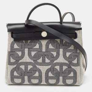 Hermes Noir/Ecru Vache Hunter and Circuit Toile H Plume Herbag Zip 31 Bag