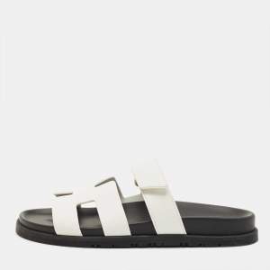 Pre Owned Hermes White/Black Leather Chypre Flat Slides Size 40