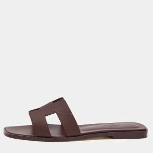 مملوكة مسبقًا Hermés Bordeaux Epsom Leather Oran Slide Sandals Size 38