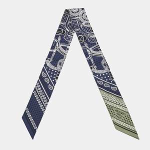 Pre Owned Hermès Navy Blue Eperon d'Or Printed Silk Twilly