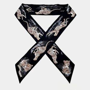 مملوكة مسبقًا Hermes Maxi Twilly Black Scarf