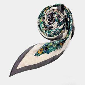 مملوكة مسبقًا Hermes triangle muffler