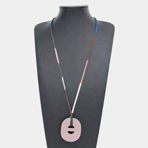 مملوكة مسبقًا Hermes Multicolor Horn Necklace