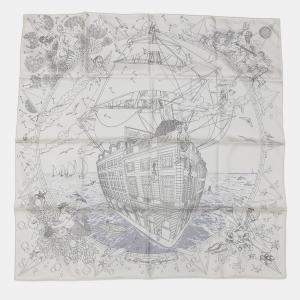 Pre Owned Hermes Carre Hermes Flagship Hermes Flagship Size 90 White/Black/Grease Silk100%