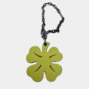 مملوكة مسبقًا حلقة مفاتيح وحلية حقيبة هيرميس كلوفر