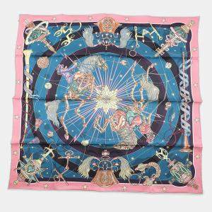 مملوكة مسبقًا وشاح هيرمس كاريه كوروس ستيلاروم حجم سبعون وردي/أزرق كوبالت/متعدد الألوان حرير بنسبة مئة بالمئة