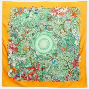 مملوكة مسبقًا Hermes Orange/Green Au Coeur de la Vie Silk Scarf