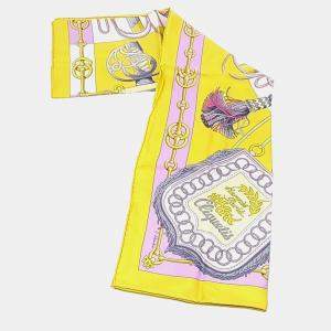 مملوكة مسبقًا Hermes Yellow silk scarf
