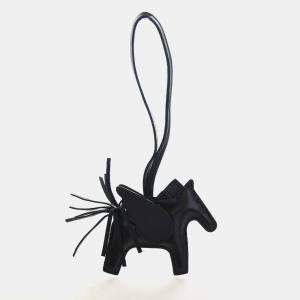 Pre Owned Hermes Rodeo Pegase PM Noir Milo Lambskin Charm