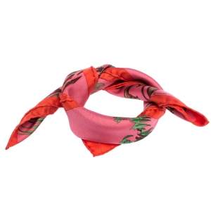 Pre Owned Hermès Taffy Pink Silk Twiil Les Tigreaux Scarf